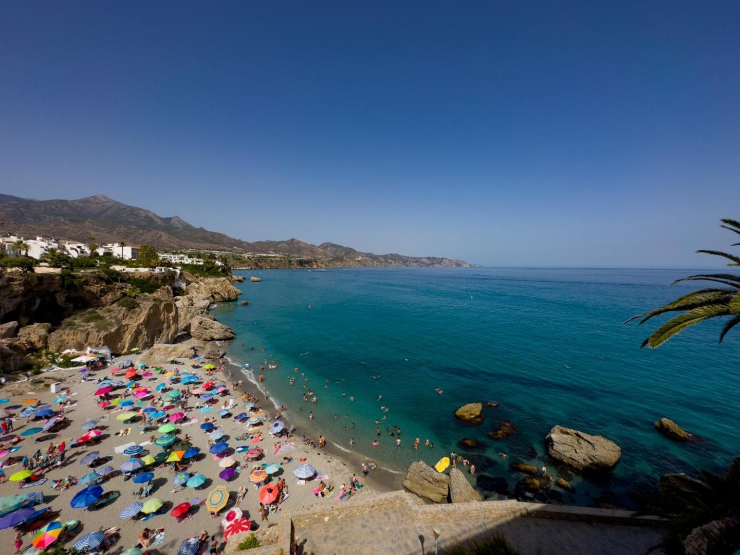 Apartamento Cala Bajo Nerja Kültér fotó