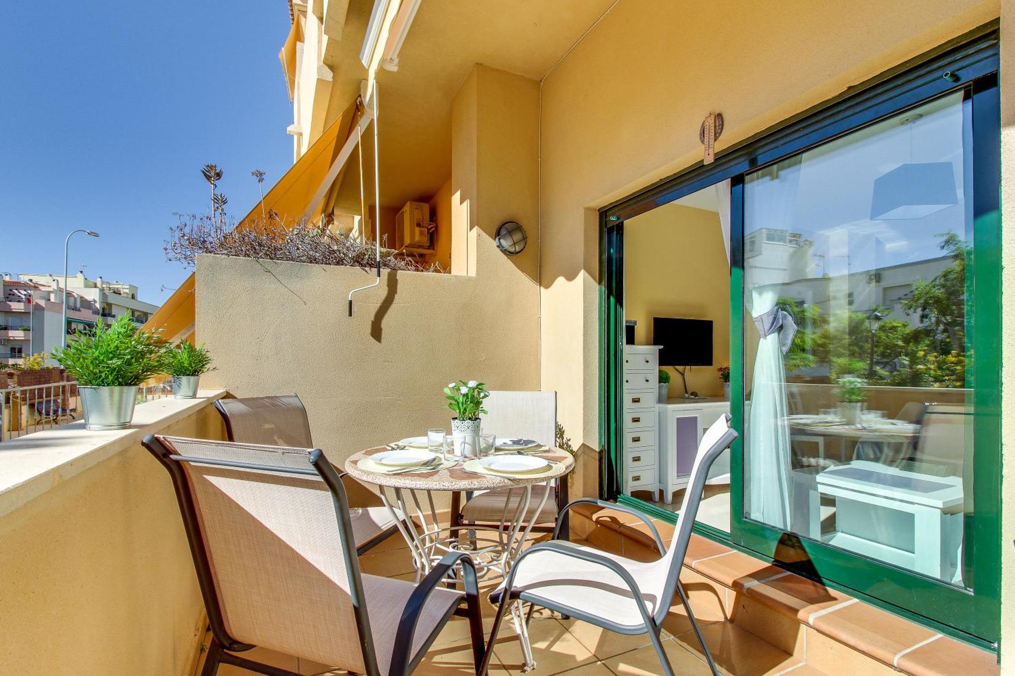 Apartamento Cala Bajo Nerja Kültér fotó
