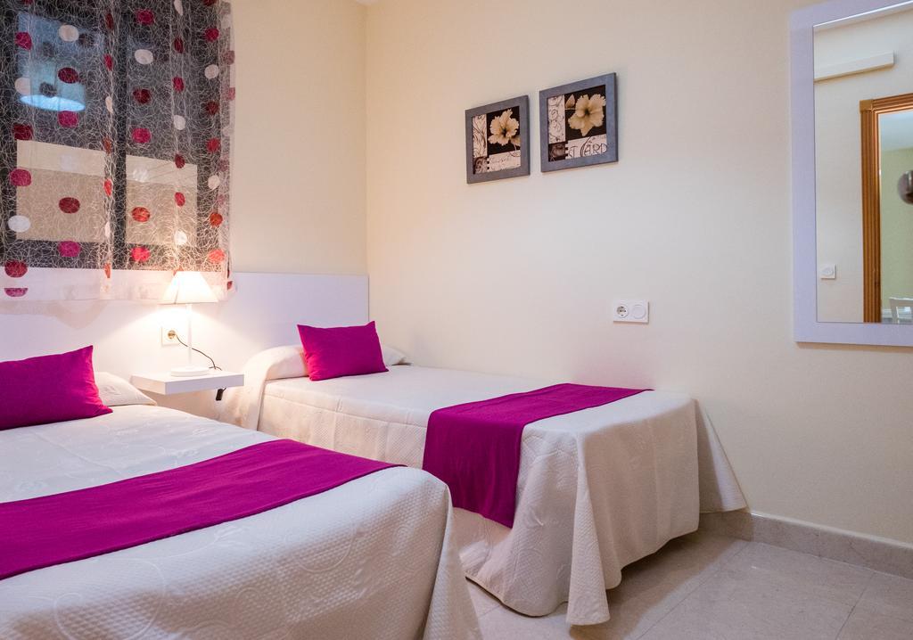 Apartamento Cala Bajo Nerja Kültér fotó